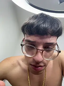 arthurdavies online show from 12-22-25, 12:40