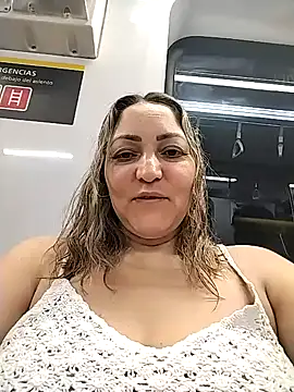 Lunita86 online show from 01-12-26, 01:22