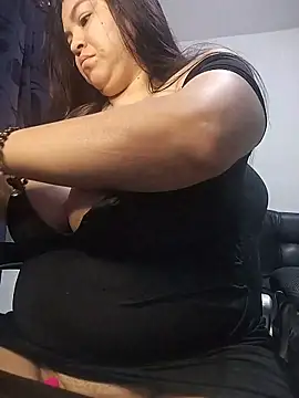 LucyDiamonds1 online show from 02-17-26, 09:17