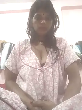 Snapshot of Hott_cutgirl chatting on 10-03-25, 11:24 Hott cutgirl online show from 10-03-25, 11:24