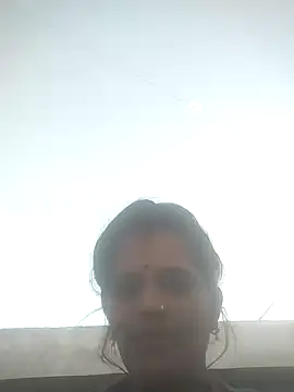 Snapshot of Hott_cutgirl chatting on 10-04-25, 11:30 Hott cutgirl online show from 10-04-25, 11:30