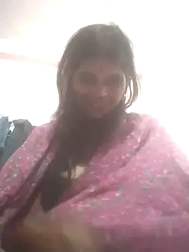 Snapshot of Hott_cutgirl chatting on 10-05-25, 03:21 Hott cutgirl online show from 10-05-25, 03:21