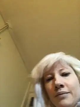 Snapshot of juliaoneandonly chatting on 10-07-25, 09:06 juliaoneandonly online show from 10-07-25, 09:06