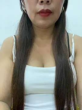 Snapshot of Milky-milk chatting on 06-19-26, 01:26 Milky-milk online show from 06-19-26, 01:26