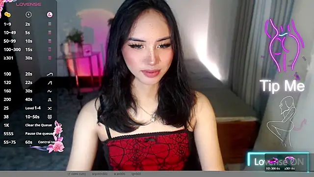Divine Goddesss online show from 10-18-25, 04:04
