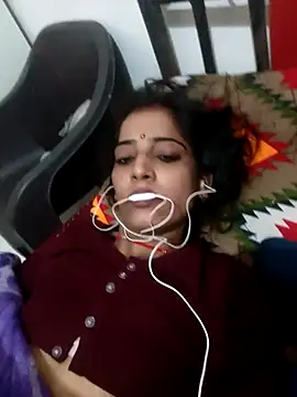 Snapshot of Sh_suhani chatting on 11-26-25, 12:00 Sh suhani online show from 11-26-25, 12:00