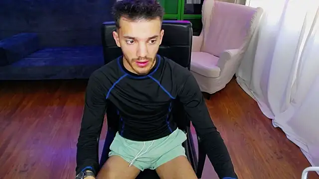 DominicValente online show from 10-21-25, 08:59