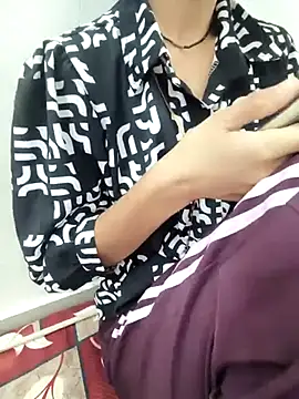 sassyishhu76 online show from 03-25-26, 09:04