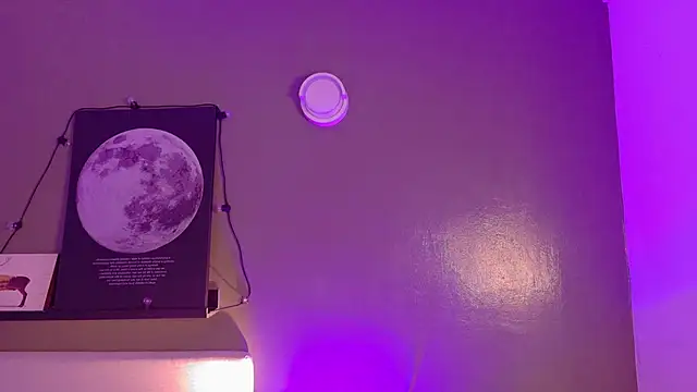 KeendraFox  online show from 11-14-25, 10:25