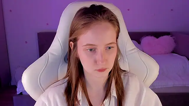 CrystalSoul  online show from 11-15-25, 05:05