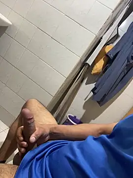 Snapshot of Fran-cisco1509 chatting on 11-28-25, 08:00 Fran-cisco1509 online show from 11-28-25, 08:00