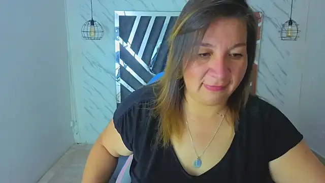 Snapshot of MaylinRosse_ chatting on 06-30-26, 07:15 MaylinRosse online show from 06-30-26, 07:15