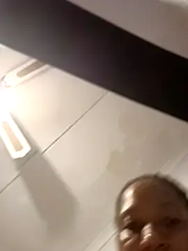 Snapshot of Amarachii chatting on 11-27-25, 04:20 Amarachii online show from 11-27-25, 04:20