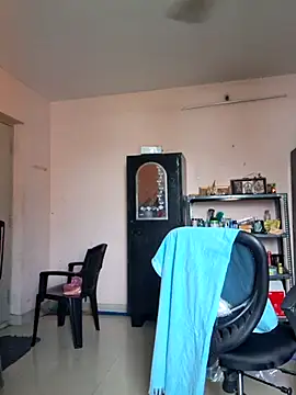 Snapshot of queendivya chatting on 07-13-26, 07:22 queendivya online show from 07-13-26, 07:22