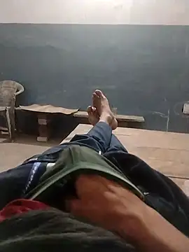 VickyMonster5 online show from 11-18-25, 09:08