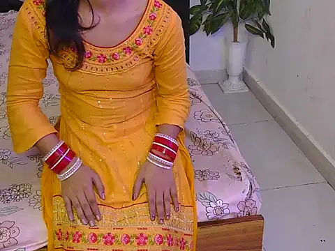 Lovelyy-couple online show from 11-21-25, 09:41