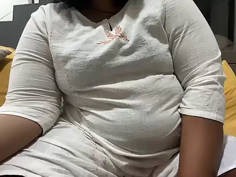 divya-jannu online show from 09-18-25, 07:49