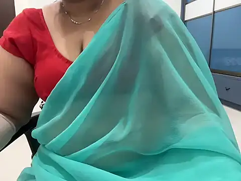 divya-jannu online show from 12-02-25, 04:35