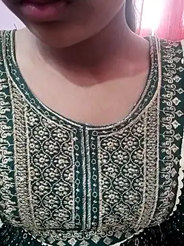 pari rani7 online show from 11-24-25, 03:39