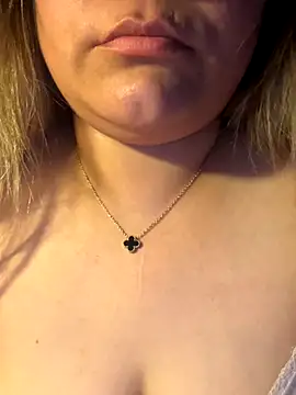 Heidaa online show from 10-24-25, 11:23