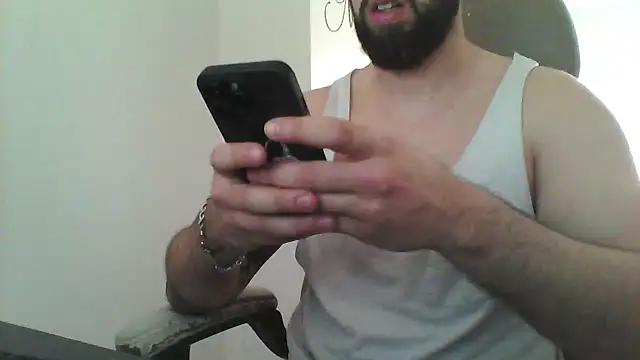 Snapshot of yourfantasy777 chatting on 04-06-26, 11:22 yourfantasy777 online show from 04-06-26, 11:22