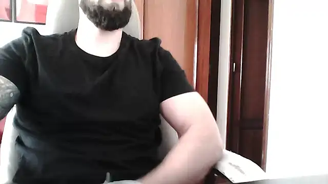 Snapshot of yourfantasy777 chatting on 04-22-26, 03:35 yourfantasy777 online show from 04-22-26, 03:35