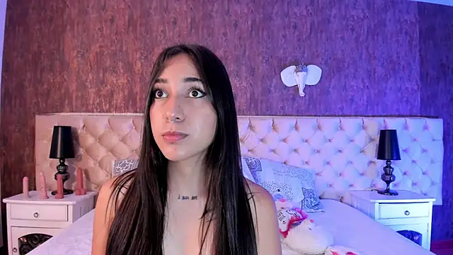 LiaaTurner online show from 10-06-25, 08:50