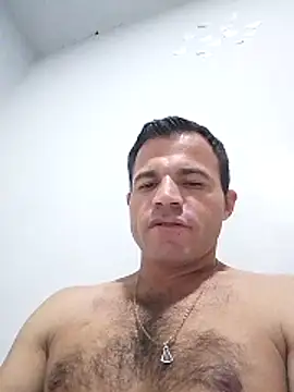 Snapshot of Claudiokkkkk chatting on 11-21-25, 12:21 Claudiokkkkk online show from 11-21-25, 12:21