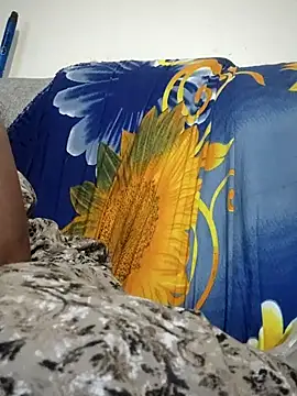 sweetqueen143 online show from 11-04-25, 04:06