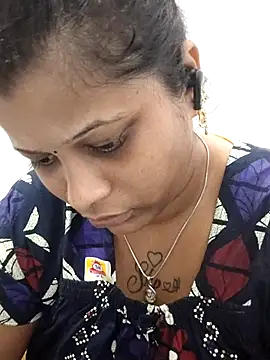 sweetqueen143 online show from 03-29-26, 05:18