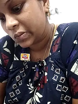 sweetqueen143 online show from 04-08-26, 08:36