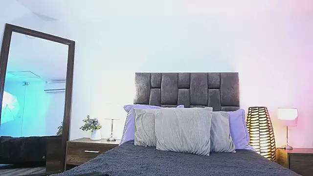 Aliccecullen online show from 01-15-26, 01:05