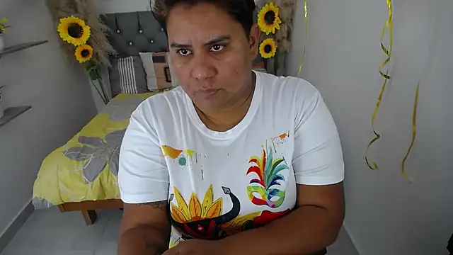 hotlesby valery online show from 09-30-25, 12:21