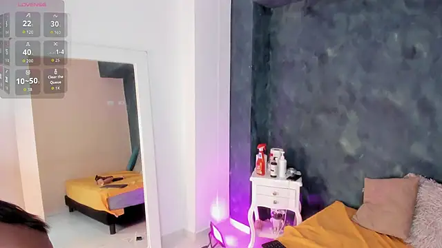 SaraGuzmann online show from 01-09-26, 07:37