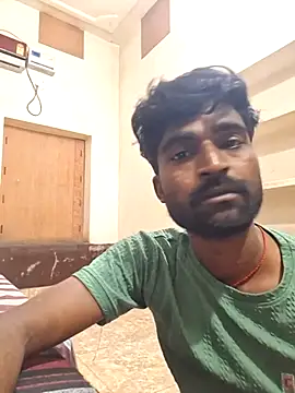 Snapshot of kkshan0923 chatting on 02-17-26, 12:01 kkshan0923 online show from 02-17-26, 12:01