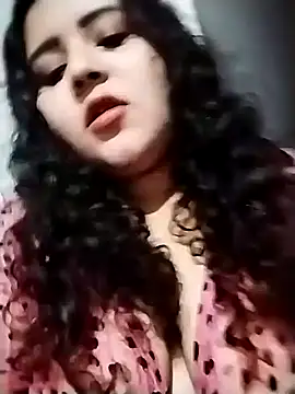 Snapshot of Carolceleste24 chatting on 10-28-25, 09:17 Carolceleste24 online show from 10-28-25, 09:17