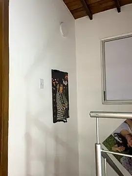 liahouses online show from 09-29-25, 11:09