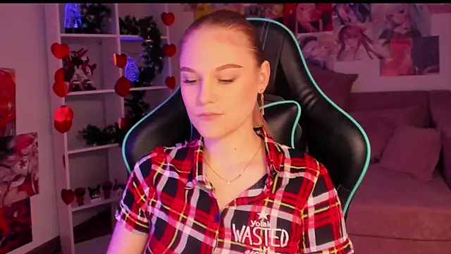 AriaWell online show from 12-14-25, 09:25