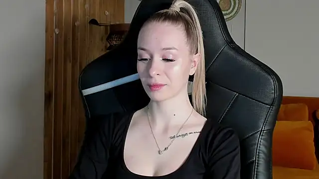 MiaGraces online show from 01-09-26, 05:21