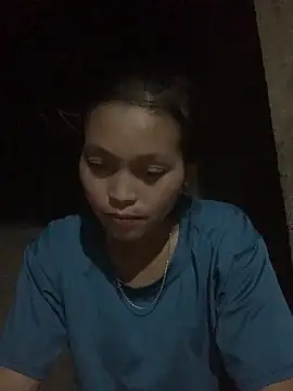 Snapshot of Halyy_xx chatting on 09-29-25, 02:11 Halyy xx online show from 09-29-25, 02:11