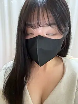 AZ37866 online show from 04-08-26, 03:56