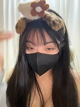 AZ37866 online show from 04-23-26, 03:03