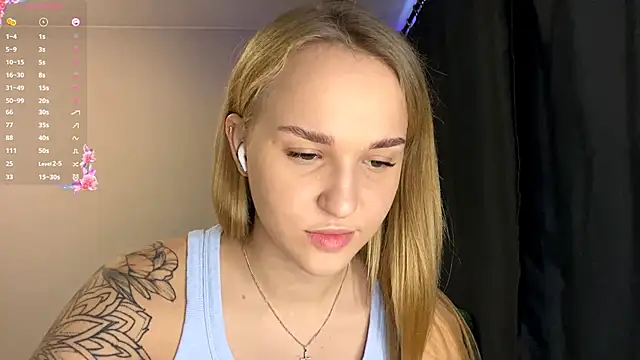 TanekaBoitel online show from 10-04-25, 10:13