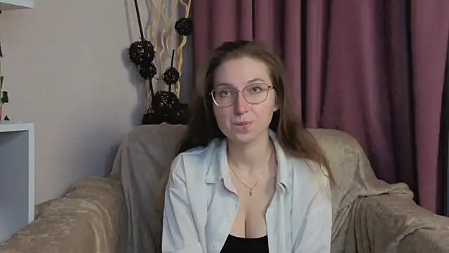 DaliaRadtke online show from 11-17-25, 06:14