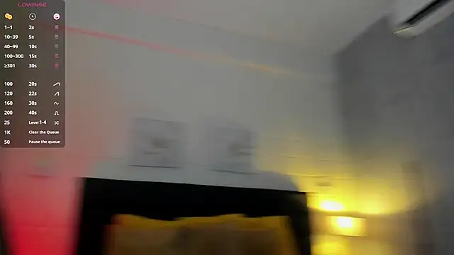 EmillyLim online show from 11-14-25, 08:07