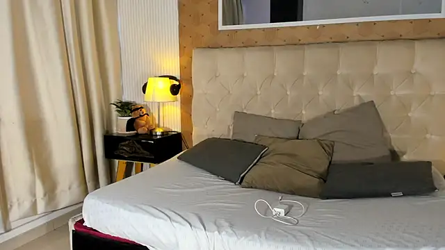 liam twiink online show from 11-13-25, 07:13