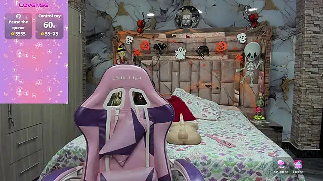 Diosa67 online show from 10-25-25, 12:40