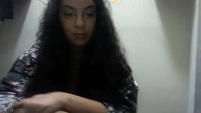 Snapshot of lotuzpetals chatting on 10-05-25, 06:45 lotuzpetals online show from 10-05-25, 06:45