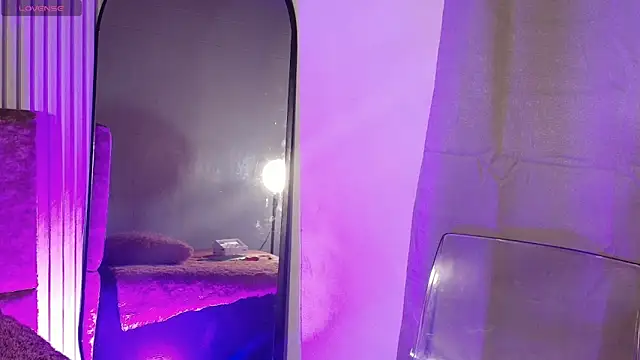 Missdionne curly online show from 03-26-26, 10:21