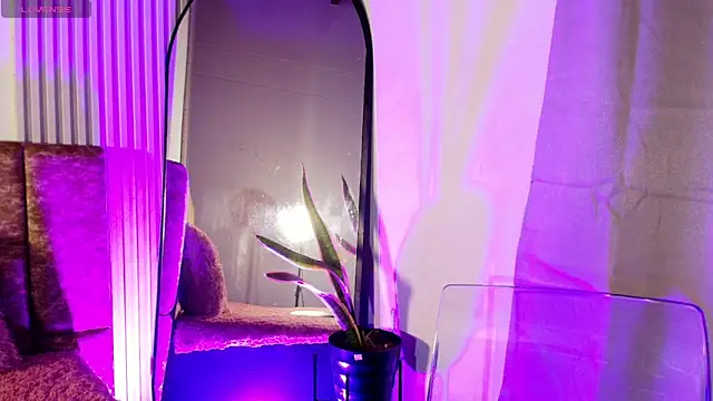 Missdionne curly online show from 03-28-26, 10:26